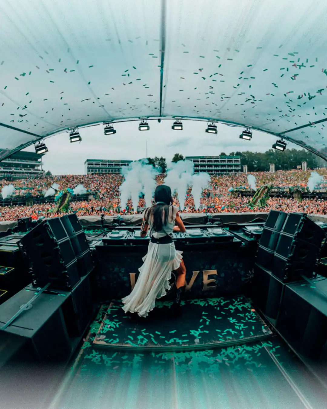 B Jones y Next Level regalan dos viajes VIP dobles a Tomorrowland