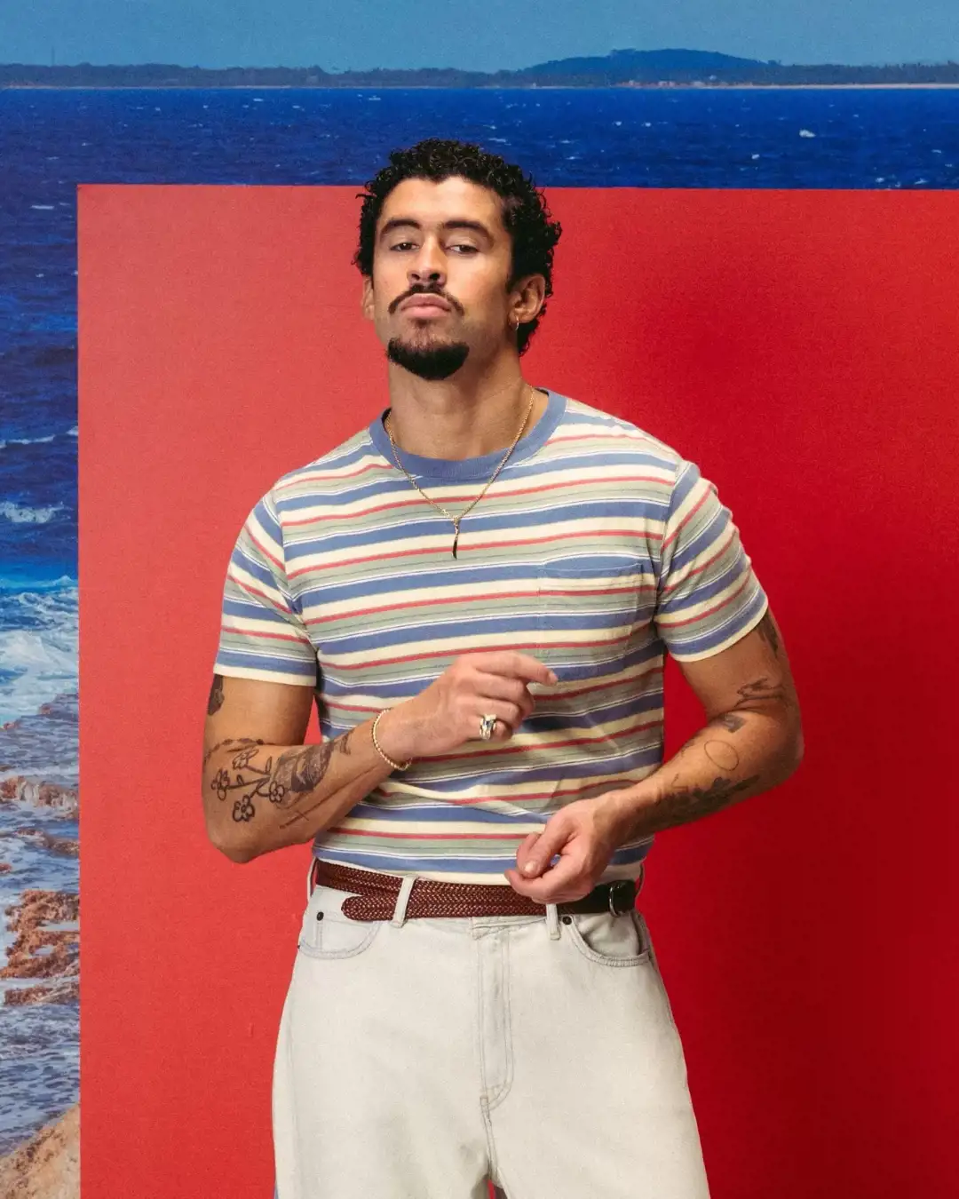 Bad Bunny lidera el Xtrema Chart con "NUEVAYoL" y estrena el videoclip de "TURiSTA"